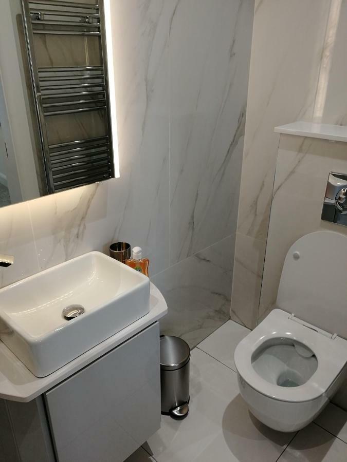 Apartment Luxury Apartment, Currangate
